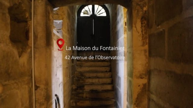 Dans le cadre des Journées Européennes du Patrimoine 2026, qui auront lieu les 19 et 20 septembre, 8 sites seront exceptionnellement ouverts au public grâce à Paris Historique.
Aujourd’hui, Paris Historique et Odin Haus Paris vous proposent un petit aperçu de :
La Maison du Fontainier — 42 avenue de l’Observatoire, Paris 14e
📍 RER B Port-Royal / bus 38
🗓️ Samedi 12h30–16h30 & dimanche 10h–17h
🎟️ Visite par groupes de 15 personnes.
Construite entre 1619 et 1623, la Maison du Fontainier joue un rôle essentiel dans l’histoire de l’eau à Paris. Dernier regard de l’aqueduc Médicis, elle abritait le fontainier du roi et ses sous-sols accueillaient trois bassins qui répartissaient l’eau entre les besoins du clergé, du roi et de la Ville.
Aujourd’hui classée Monument historique, la maison conserve les traces de ce système exceptionnel de distribution de l’eau mis en place au XVIIe siècle.
🎥 @odinhausparis × @paris.historique
#JournéesDuPatrimoine2026 #ParisHistorique #Patrimoine #OdinHausParis #MaisonDuFontainier